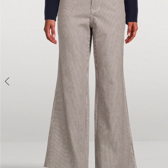 Veronica Beard Taylor Pinstripe High Rise Wide Leg Jean in Cedar, size 28 - Picture 4 of 11